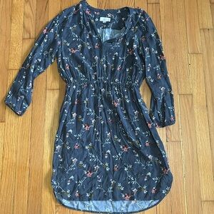Women’s Loft size Small